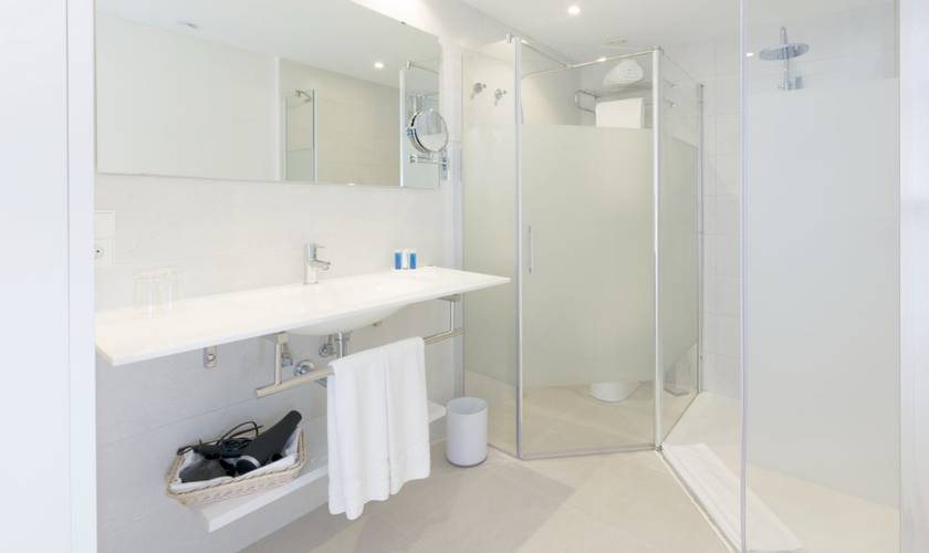 Comfort partial sea view Reverence Mare Hotel  Palmanova, Majorca
