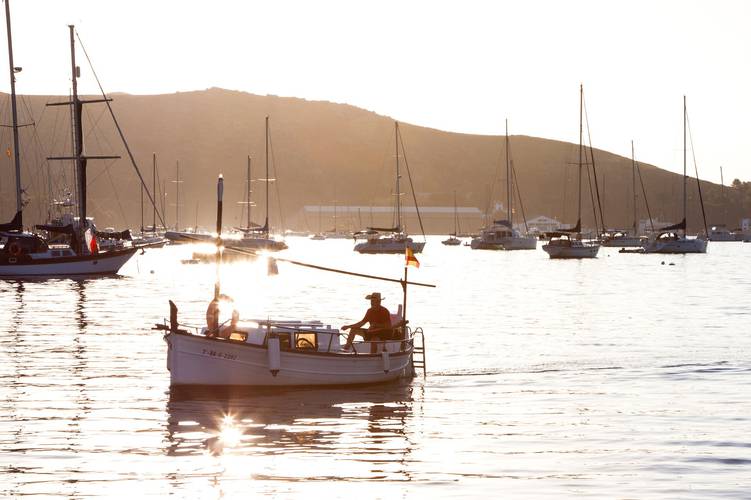 July-Month of the feast day of Our Lady of Mount Carmel for the Majorcan fishing community Reverence Hotels July-Month of the feast day of Our Lady of Mount Carmel for the Majorcan fishing community Reverence Hotels