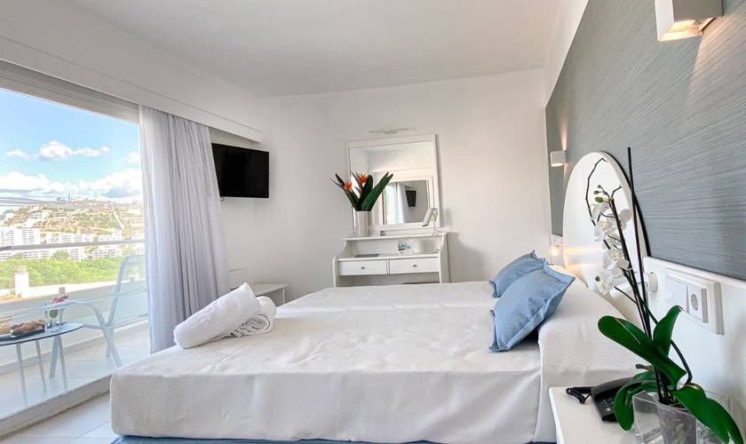 Comfort room with side sea view Reverence Life Hotel  Santa Ponsa, Majorca