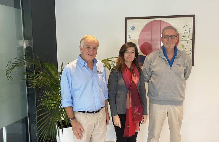 REVERENCE HOTELS SUPPORTS THE SOCIAL WORK OF YACHTING GIVES BACK Reverence Hotels REVERENCE HOTELS SUPPORTS THE SOCIAL WORK OF YACHTING GIVES BACK Reverence Hotels