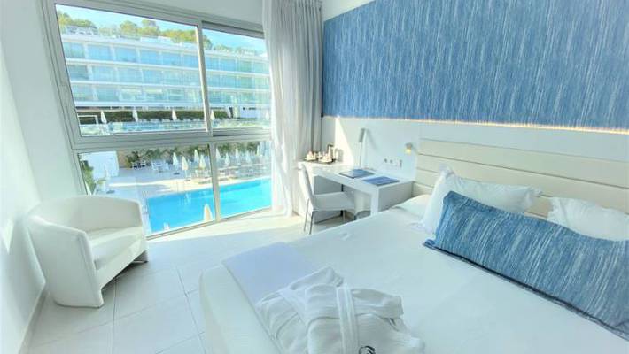 Chambre confort avec fenêtre Reverence Life Hotel Santa Ponsa, Mallorca Chambre confort avec fenêtre Reverence Life Hotel Santa Ponsa, Mallorca