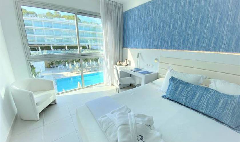 Comfort room with window Reverence Life Hotel  Santa Ponsa, Majorca