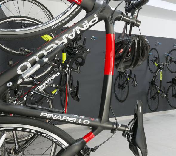 Bike station y alquiler de bicicletas Reverence Mare Hotel  Palmanova, Mallorca