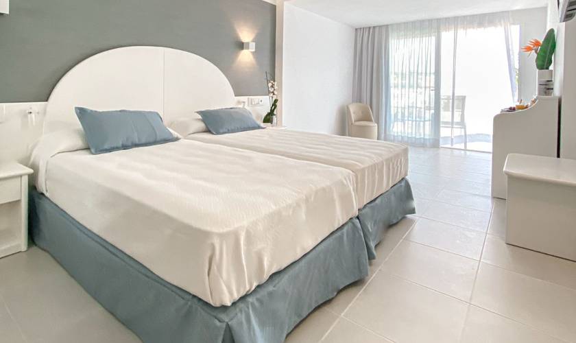Superior comfort room Reverence Life Hotel  Santa Ponsa, Majorca