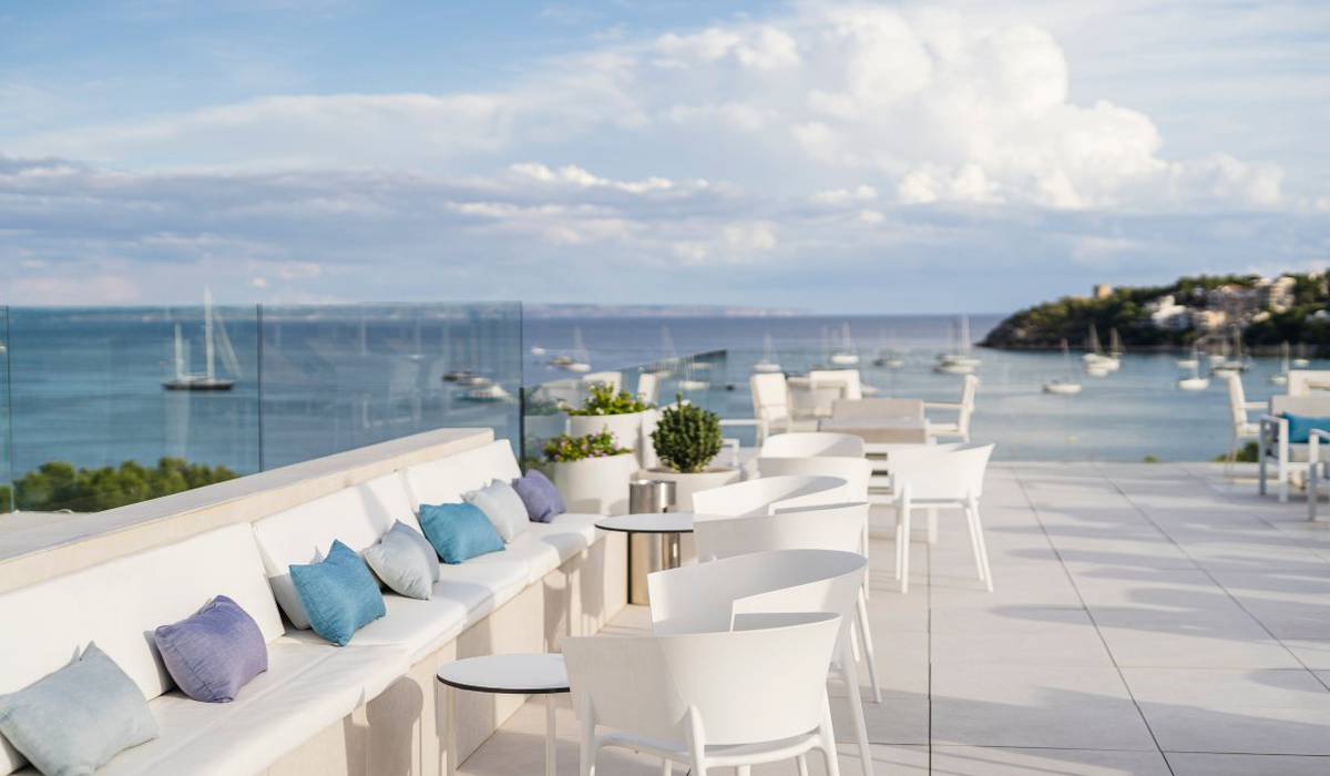 Sky Reverence Hotels