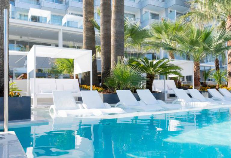 Daypass Pool Reverence Hotels Daypass Pool Reverence Hotels