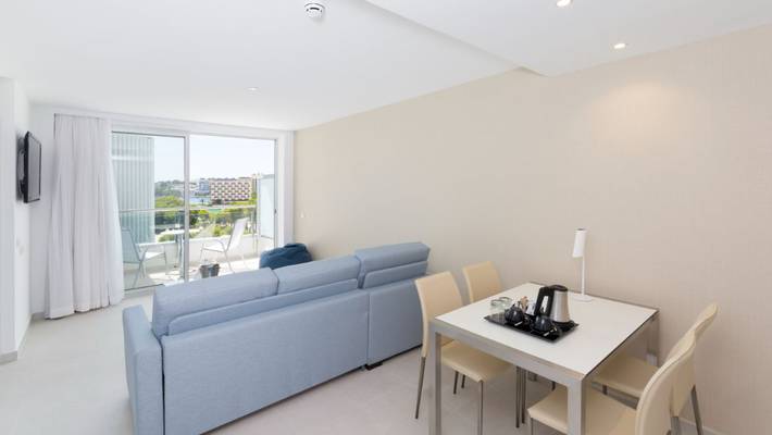 Suite room Reverence Mare Hotel Palmanova, Majorca Suite room Reverence Mare Hotel Palmanova, Majorca