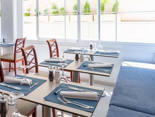 Büfett-Restaurant Reverence Life Hotel Santa Ponsa Büfett-Restaurant Reverence Life Hotel Santa Ponsa