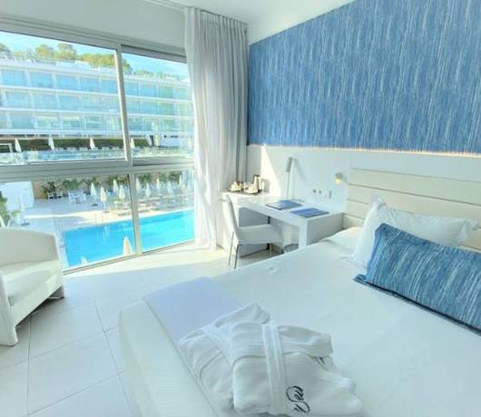 Camera comfort con finestra Reverence Life Hotel Santa Ponsa Camera comfort con finestra Reverence Life Hotel Santa Ponsa