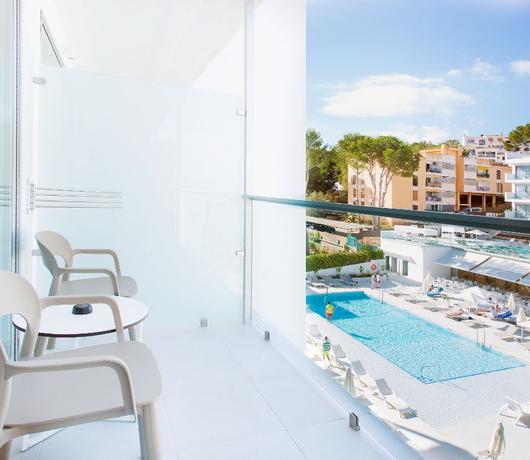 Camera Premium vista piscina Reverence Life Hotel Santa Ponsa Camera Premium vista piscina Reverence Life Hotel Santa Ponsa