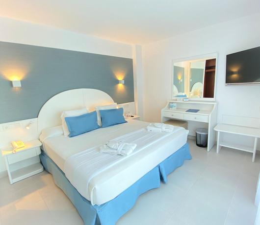 Junior Suite Reverence Life Hotel Santa Ponsa Junior Suite Reverence Life Hotel Santa Ponsa