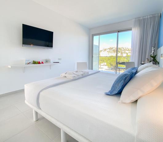Camera premium vista mare laterale Reverence Life Hotel Santa Ponsa Camera premium vista mare laterale Reverence Life Hotel Santa Ponsa