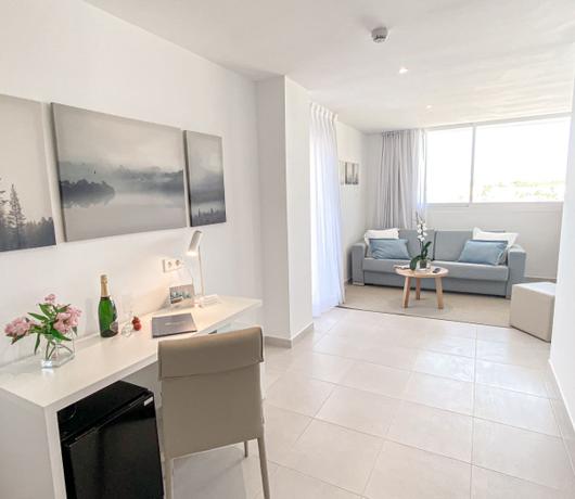 Suite Reverence Life Hotel Santa Ponsa Suite Reverence Life Hotel Santa Ponsa
