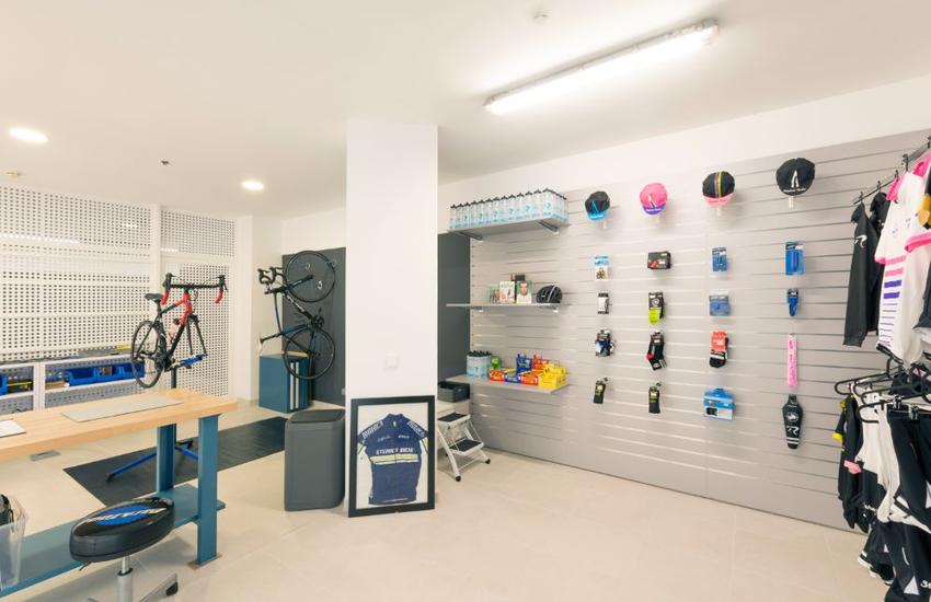 Spazi sportivi Hotel Reverence Mare Hotel Palmanova Spazi sportivi Hotel Reverence Mare Hotel Palmanova