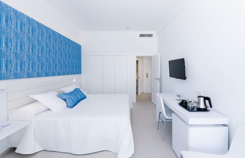 Camera Hotel Reverence Mare Hotel Palmanova Camera Hotel Reverence Mare Hotel Palmanova