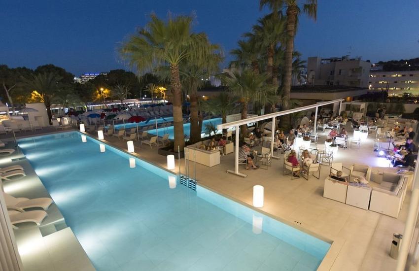 Piscina Hotel Reverence Mare Hotel Palmanova Piscina Hotel Reverence Mare Hotel Palmanova