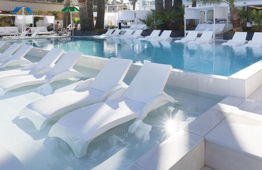 Piscina Hotel Reverence Mare Hotel Palmanova Piscina Hotel Reverence Mare Hotel Palmanova