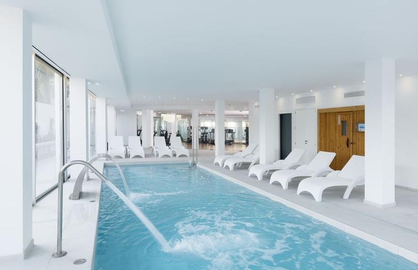 Piscina Hotel Reverence Mare Hotel Palmanova Piscina Hotel Reverence Mare Hotel Palmanova