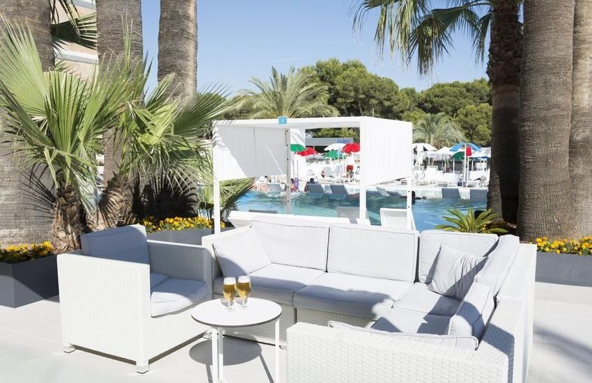 Bar Hotel Reverence Mare Hotel Palmanova Bar Hotel Reverence Mare Hotel Palmanova