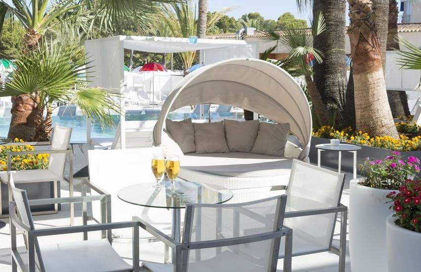Bar Hotel Reverence Mare Hotel Palmanova Bar Hotel Reverence Mare Hotel Palmanova