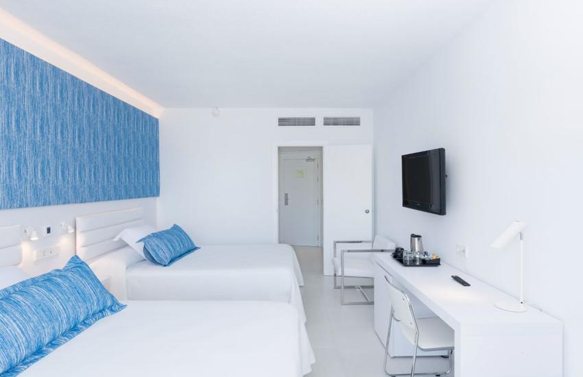 Camera Hotel Reverence Mare Hotel Palmanova Camera Hotel Reverence Mare Hotel Palmanova
