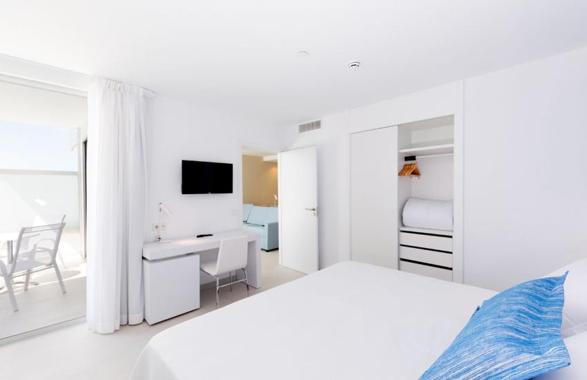Camera Hotel Reverence Mare Hotel Palmanova Camera Hotel Reverence Mare Hotel Palmanova
