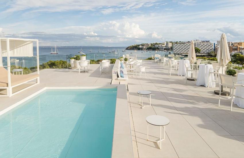 Piscina all'aperto Hotel Reverence Mare Hotel Palmanova Piscina all'aperto Hotel Reverence Mare Hotel Palmanova
