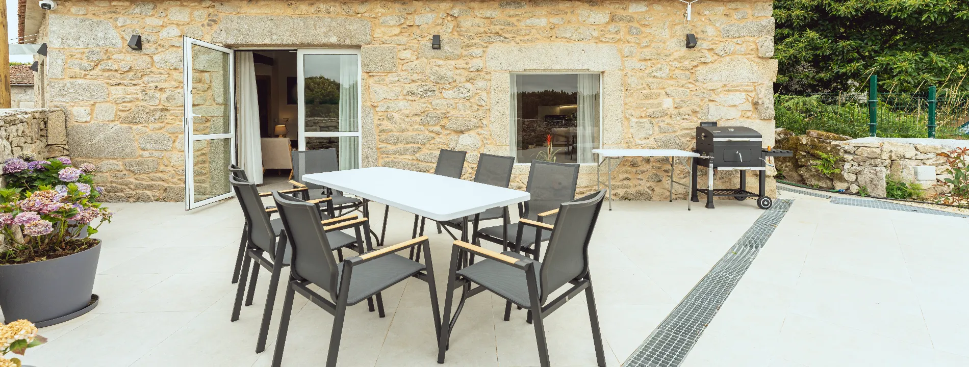   Reverence Villas Avieira Palas de Rei