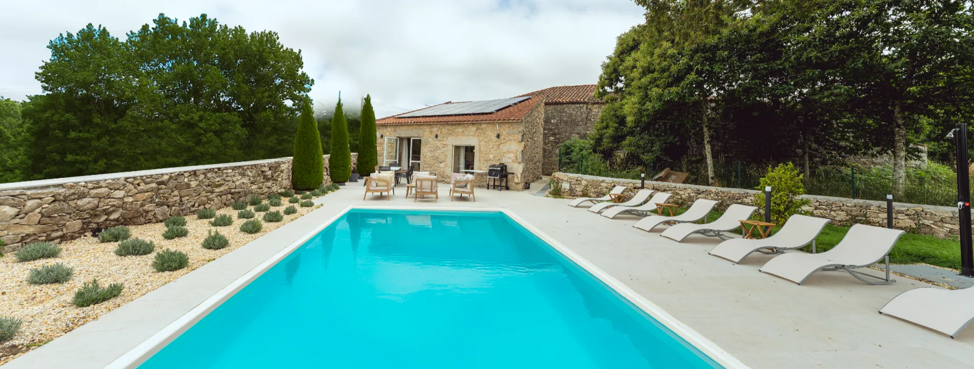   Reverence Villas Avieira Palas de Rei